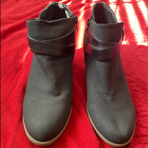 Booties - Picture 3 of 3